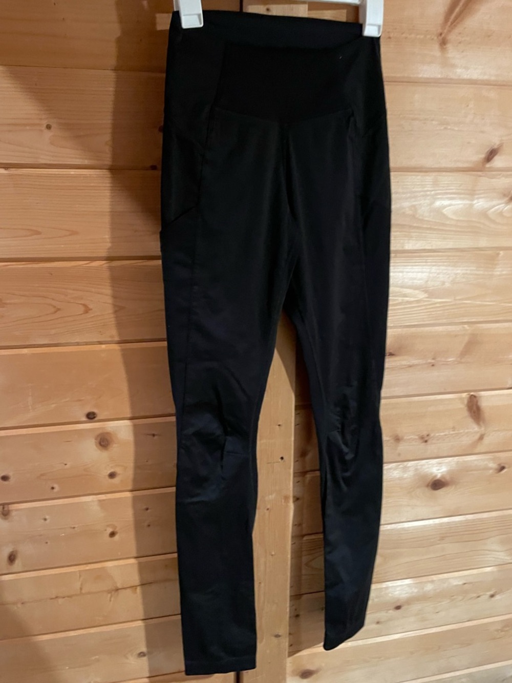 MEC Spring Black High-Waist Athletic Leggings